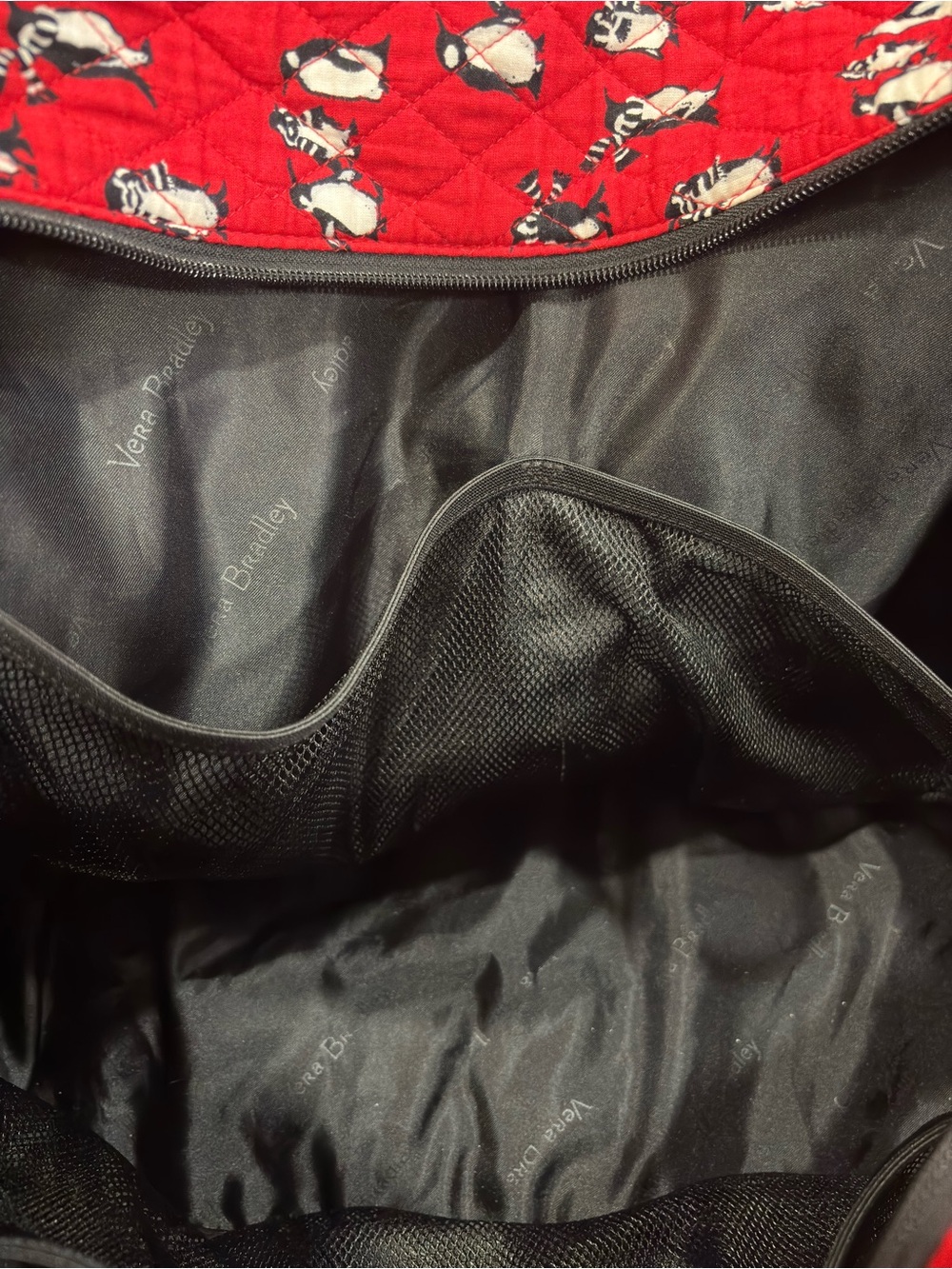 Vera Bradley Red Quilted playful Penguin Weekender Bag retired pattern travel - Picture 9 of 10
